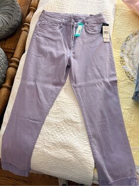 Kut from the Kloth Lavender Straight-Leg Jeans